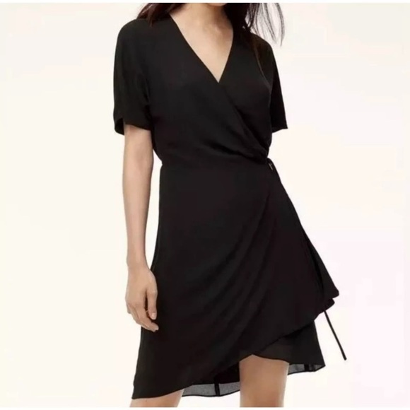 Babaton Dresses & Skirts - Aritzia Babaton black Wallace wrap dress XXS